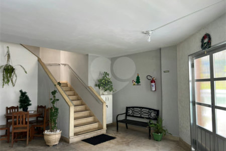 Apartamento à venda com 1 quarto em Guilhermina, Praia Grande, SP