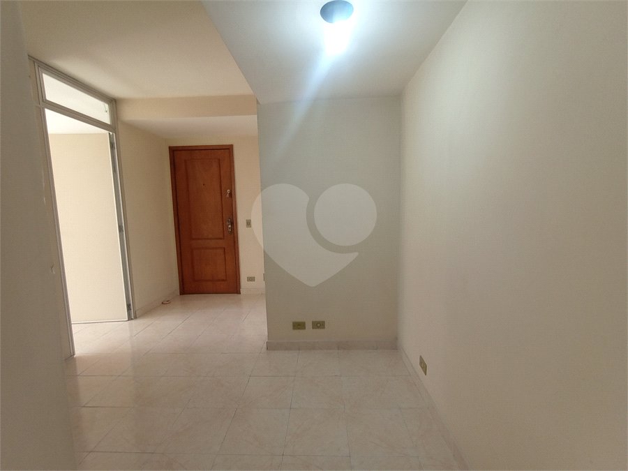 Apartamento à venda com 2 quartos, sendo 1 suíte, em Estácio, Rio de Janeiro, RJ