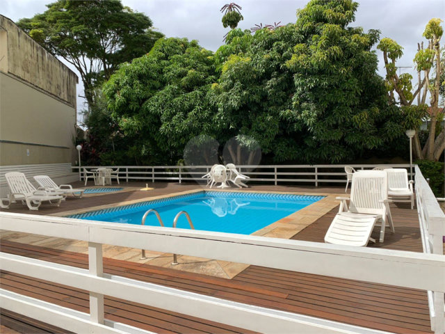 Apartamento à venda com 2 quartos, sendo 1 suíte,  em Jardim Aeroporto, São Paulo, SP