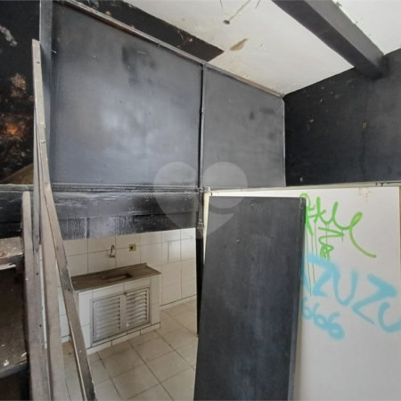 Casa à venda com 5 quartos em Água Fria, São Paulo, SP