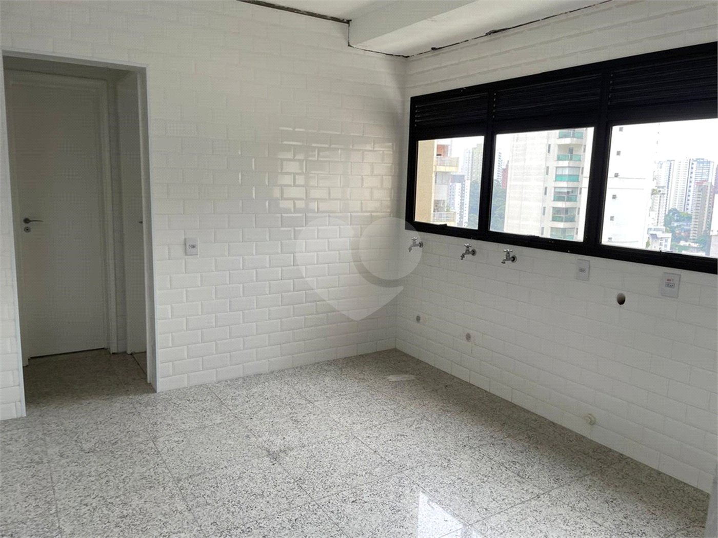 Apartamento à venda ou para alugar com 4 suítes em Vila Andrade, São Paulo, SP