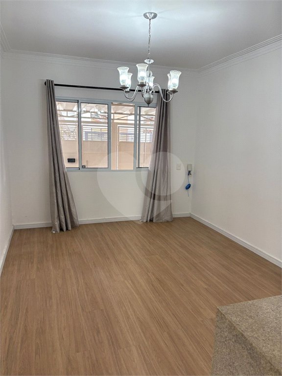 Casa à venda com 3 quartos, sendo 1 suíte, em Cidade Luiza, Jundiaí, SP