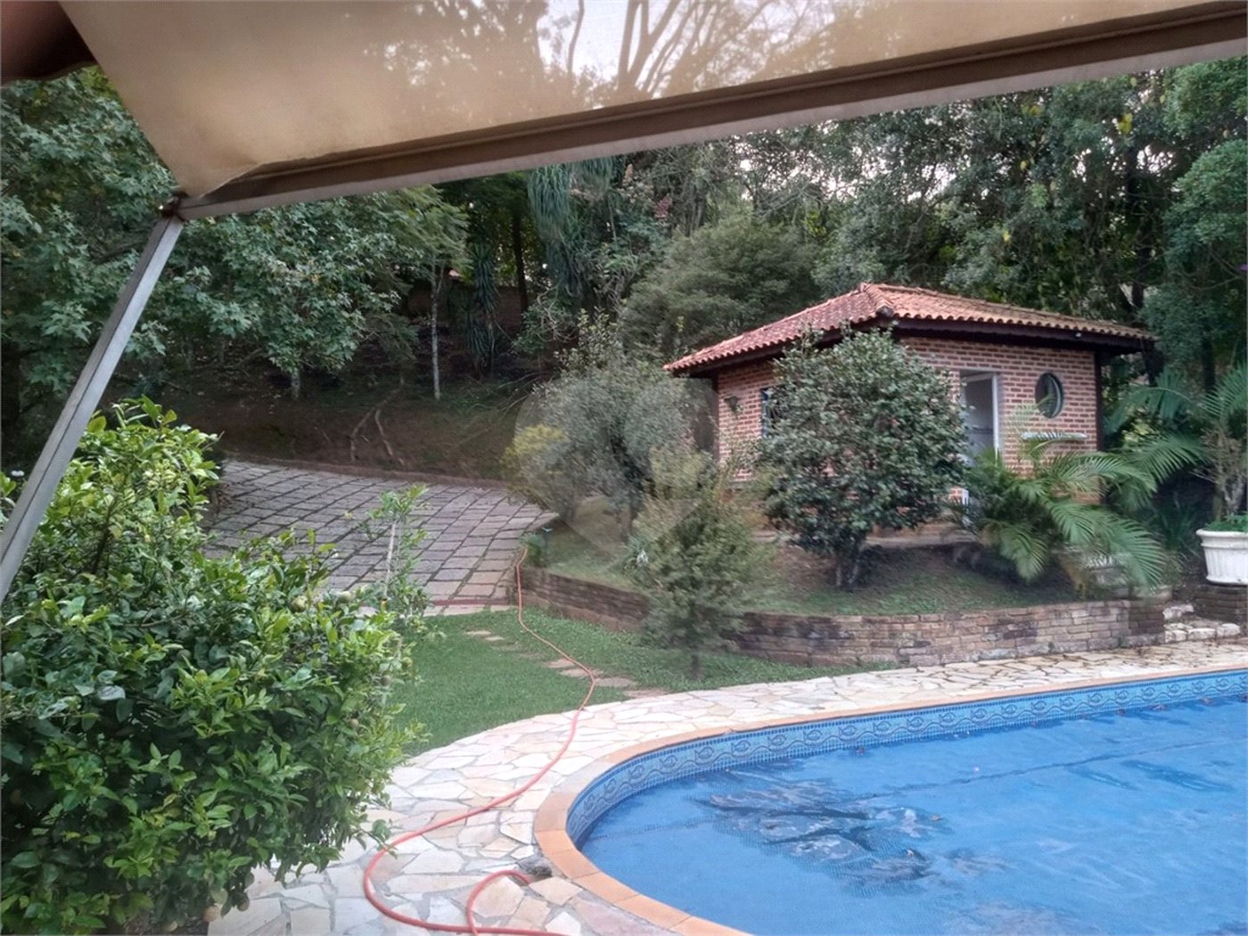 Chácara à venda com 7 quartos, sendo 3 suítes, em Saboó, São Roque, SP