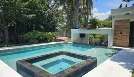 Sobrado à venda ou para alugar com 1 quarto, sendo 5 suítes, em Chácara Monte Alegre, São Paulo, SP