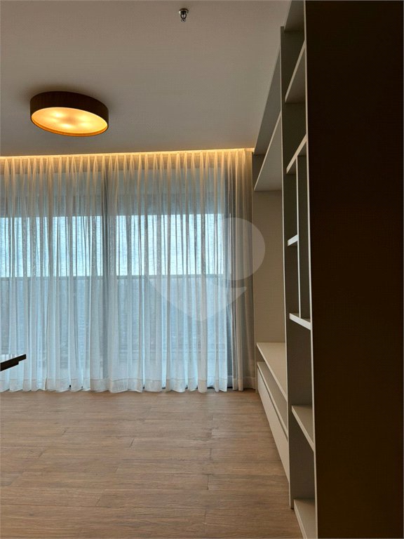 Apartamento à venda com 2 quartos, sendo 1 suíte, em Jardim das Acácias, São Paulo, SP