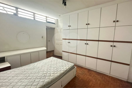 Casa Térrea à venda com 3 quartos, sendo 2 suítes, em Tucuruvi, São Paulo, SP