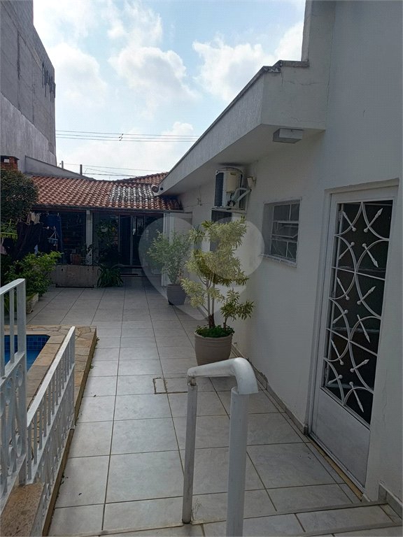 Casa à venda com 4 quartos, sendo 1 suíte,  em Jardim Armênia, Mogi das Cruzes, SP