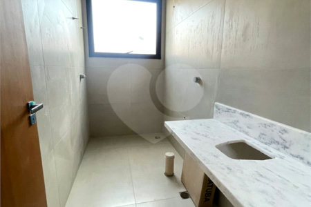 Casa à venda com 3 quartos, sendo 1 suíte, em Jardim Tapajós, Atibaia, SP