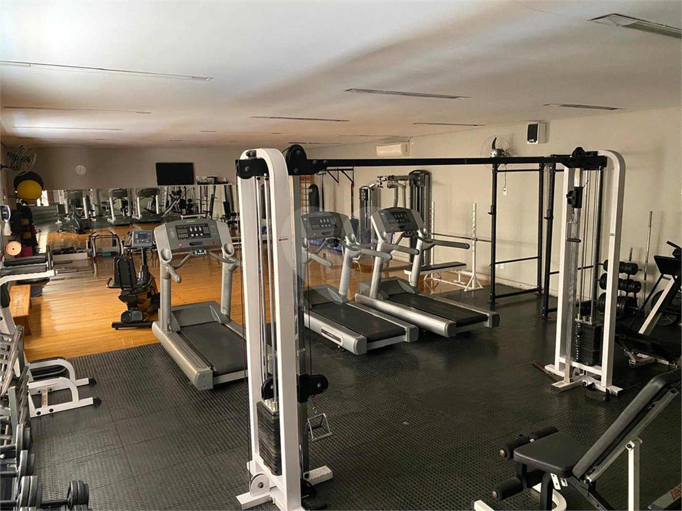 Apartamento à venda com 4 quartos, sendo 3 suítes, em Vila Morumbi, São Paulo, SP