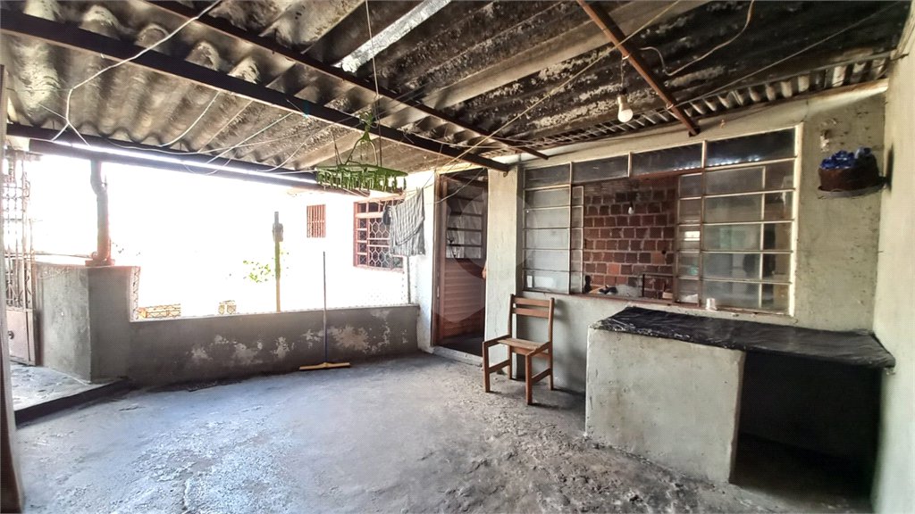 Sobrado à venda com 6 quartos, sendo 1 suíte,  em Vila Medeiros, São Paulo, SP