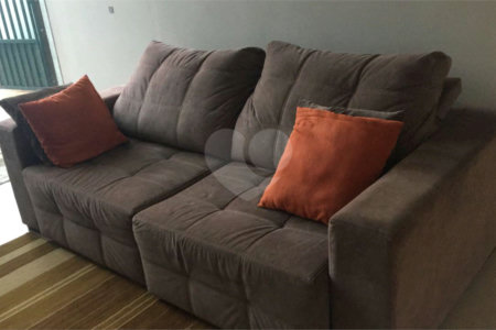 Sobrado à venda ou para alugar com 3 quartos, sendo 1 suíte, em Dos Casa, São Bernardo do Campo, SP