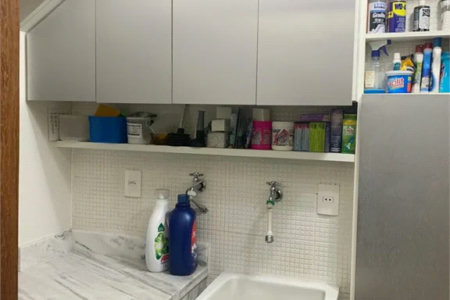 Casa à venda com 3 quartos, sendo 1 suíte, no condomínio Greenland, São Paulo - SP