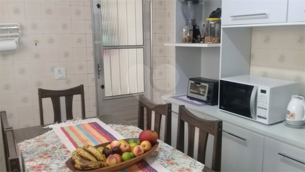 Sobrado à venda com 2 quartos em Tremembé, São Paulo, SP