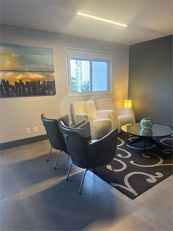Apartamento à venda com 2 suítes em Jardim Caboré, São Paulo, SP