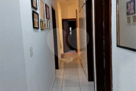 Sobrado à venda com 4 quartos, sendo 1 suíte, em Vila Rosália, Guarulhos, SP