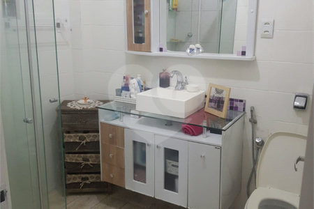 Apartamento à venda com 2 quartos em Santa Efigênia, São Paulo, SP