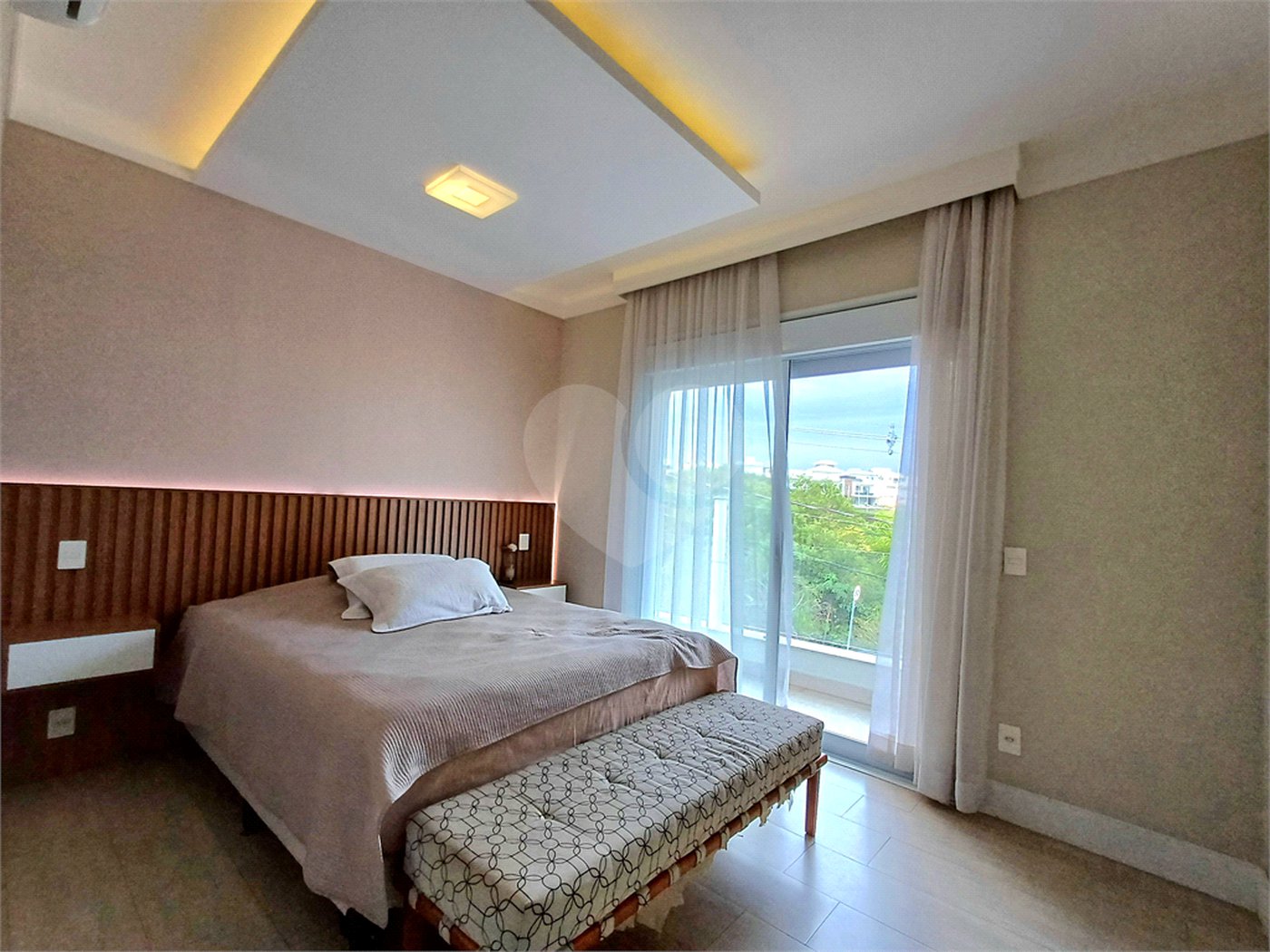 Casa à venda com 3 suítes no condomínio Ibiti Reserva, Sorocaba - SP