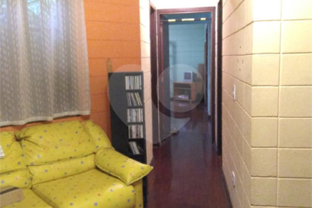 Casa Térrea à venda com 4 quartos, sendo 1 suíte, em Vila Guaca, São Paulo, SP