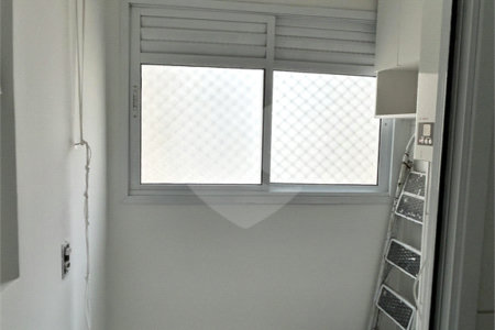 Apartamento à venda com 3 quartos, sendo 1 suíte, em Vila Andrade, São Paulo, SP