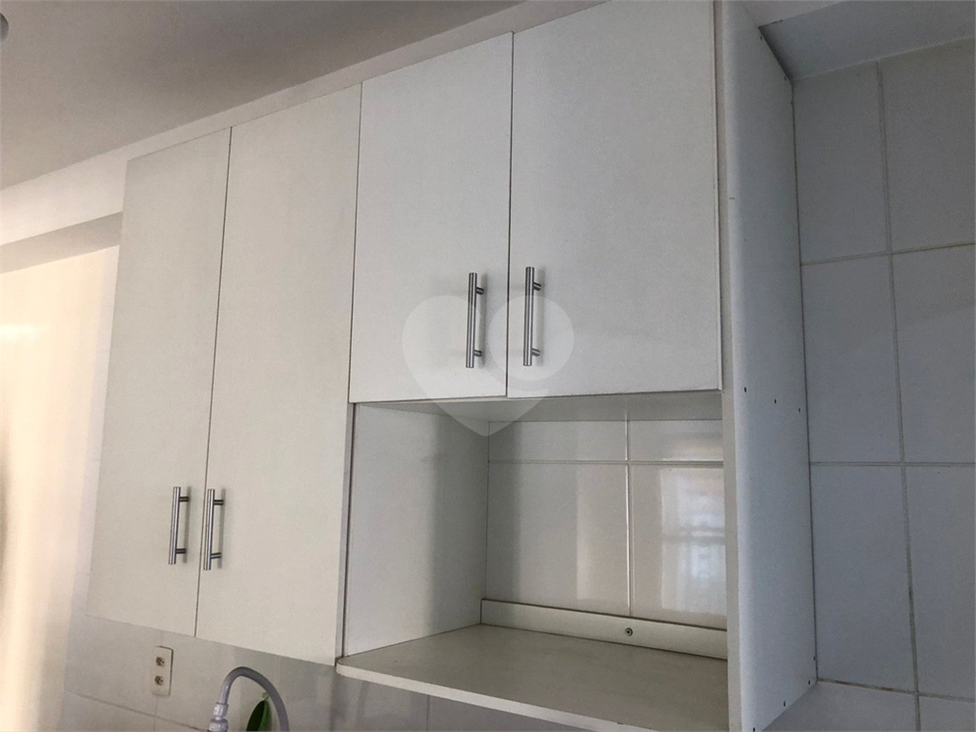 Apartamento à venda com 3 quartos, sendo 1 suíte,  em Brás, São Paulo, SP