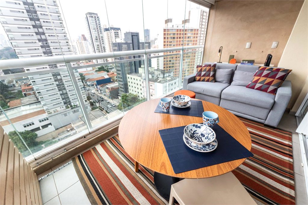 Apartamento à venda com 1 quarto em Pinheiros, São Paulo, SP