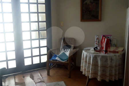 Casa Térrea à venda com 3 quartos, sendo 1 suíte,  em Jardim Prudência, São Paulo, SP