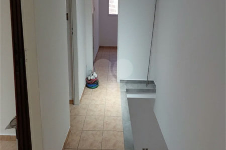 Sobrado à venda com 3 quartos, sendo 2 suítes, em Vila Paulicéia, São Paulo, SP