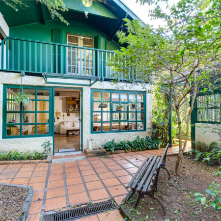 Casa à venda com 3 suítes em Jardim Petropolis, São Paulo, SP