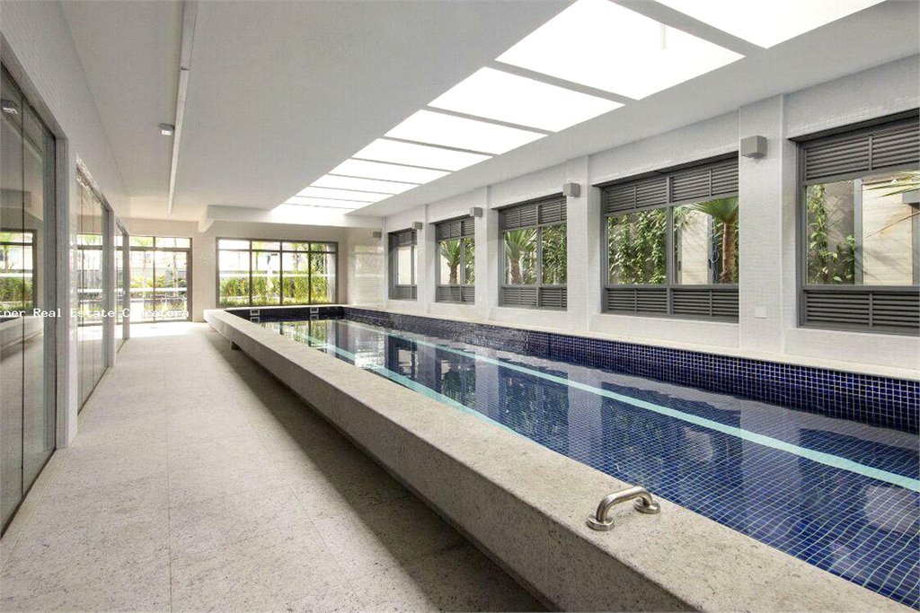Apartamento à venda com 4 suítes em Vila Gomes Cardim, São Paulo, SP