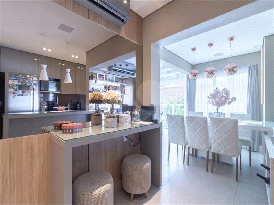 Apartamento à venda com 2 quartos, sendo 1 suíte, em Vila Olímpia, São Paulo, SP