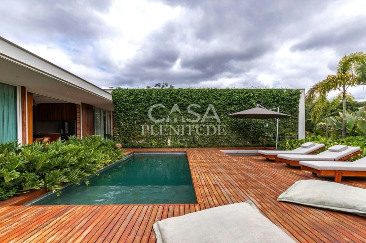 Casa em condomínio à venda com 3 suítes em Lago Azul, Araçoiaba da Serra, SP