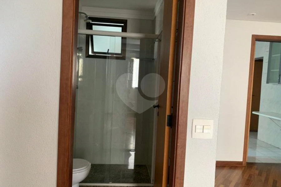 Apartamento à venda com 2 quartos, sendo 1 suíte, em Morumbi, São Paulo, SP