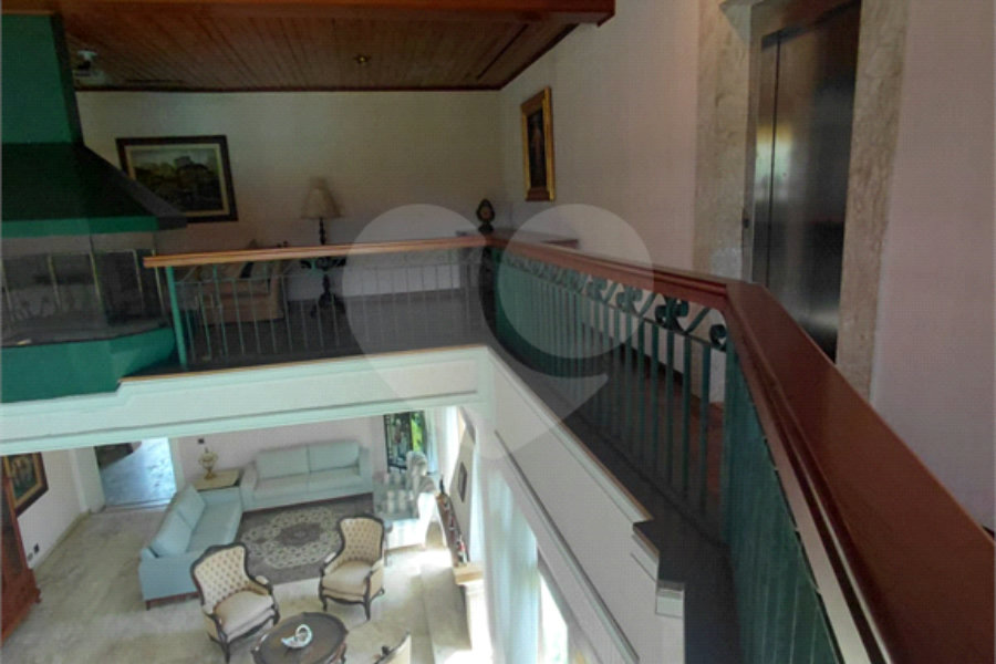 Casa à venda com 4 suítes no condomínio Ville Bourghese, São Paulo - SP