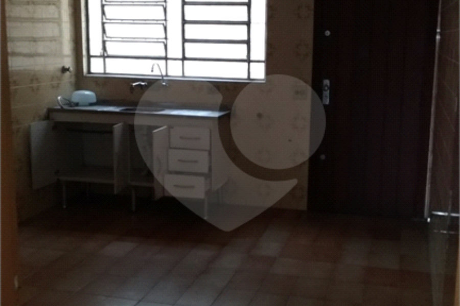 Sobrado à venda com 2 quartos em Santana, São Paulo, SP