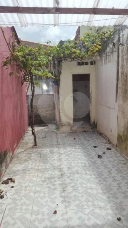 Sobrado à venda com 4 quartos, sendo 1 suíte, em Tremembé, São Paulo, SP