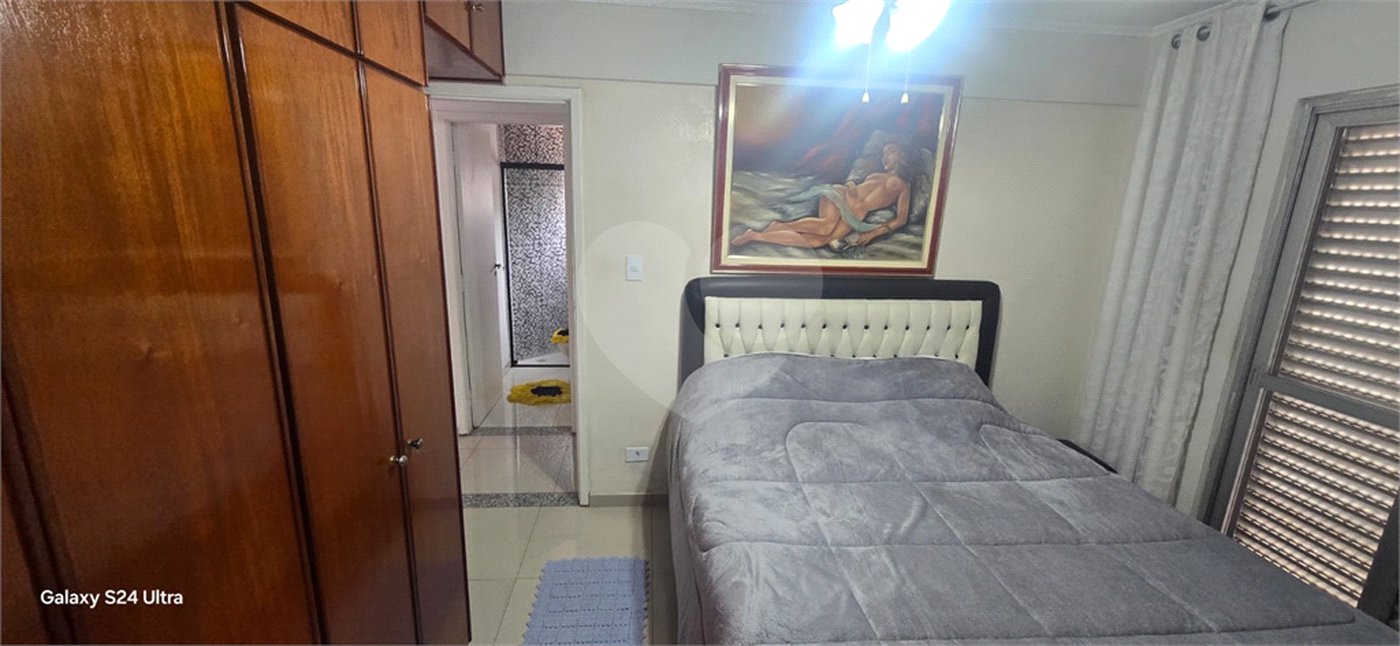 Apartamento à venda com 2 quartos, sendo 1 suíte,  em Vila Monumento, São Paulo, SP