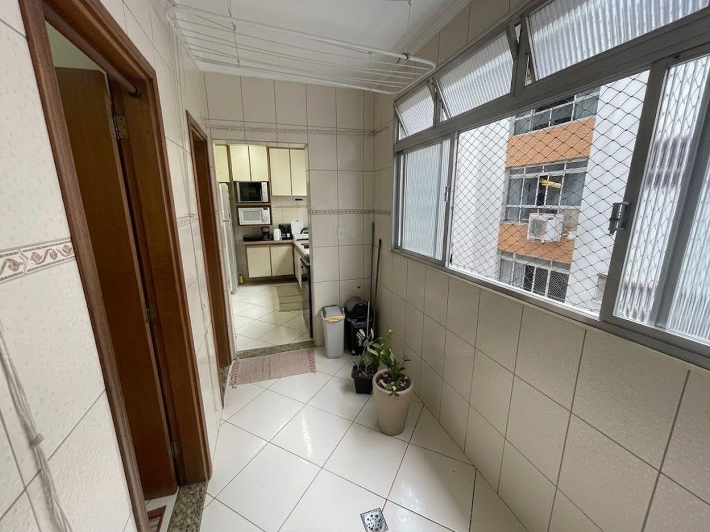 Apartamento com 3 dormitórios à venda, 131 m² por R$ 880.000,00 - Marapé - Santos/SP