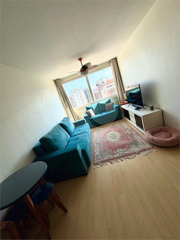 Apartamento à venda com 3 quartos, sendo 1 suíte,  em Indianópolis, São Paulo, SP