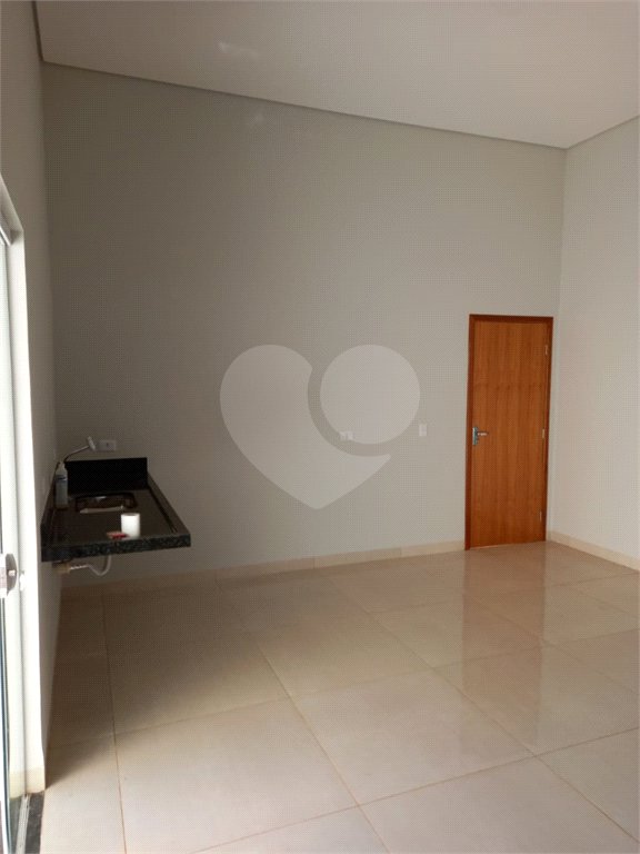 Terreno à venda com 2 quartos, sendo 1 suíte, no condomínio Costa Leste, Três Lagoas - MS