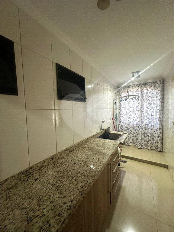 Apartamento à venda com 2 quartos, sendo 1 suíte, no Centro, Ponta Porã, MS
