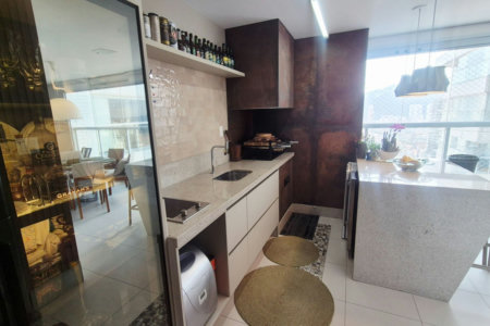 Apartamento com 3 dormitórios à venda, 144 m² por R$ 2.400.000,00 - Gonzaga - Santos/SP
