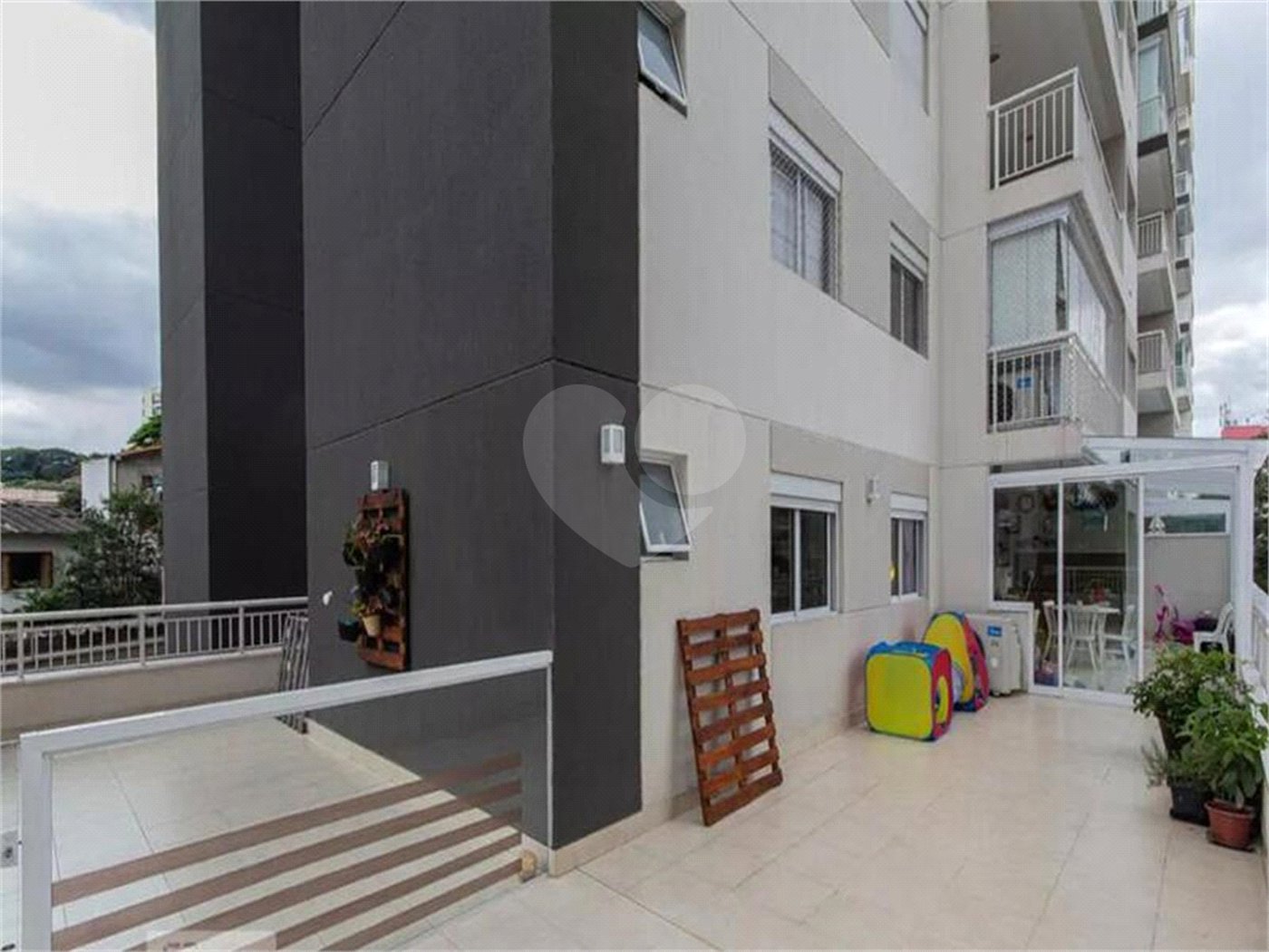 Apartamento à venda com 3 quartos, sendo 1 suíte, em Jardim Vazani, São Paulo, SP