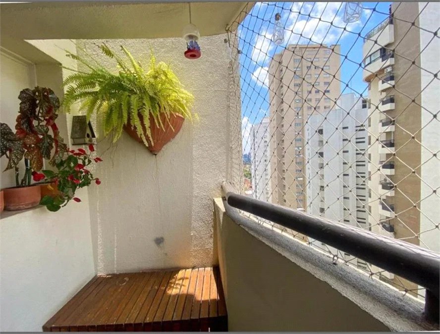Apartamento à venda com 3 quartos, sendo 1 suíte, em Brooklin Paulista, São Paulo, SP