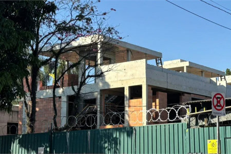 Casa à venda com 4 suítes no condomínio Casa Jardim Paineiras, São Paulo - SP
