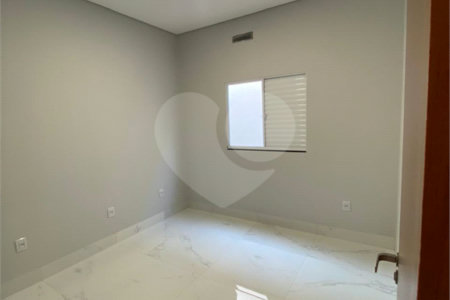 Casa Térrea à venda com 3 quartos, sendo 1 suíte, em Ponte Nova, Várzea Grande, MT