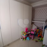 Sobrado à venda com 8 quartos, sendo 2 suítes, em Tremembé, São Paulo, SP