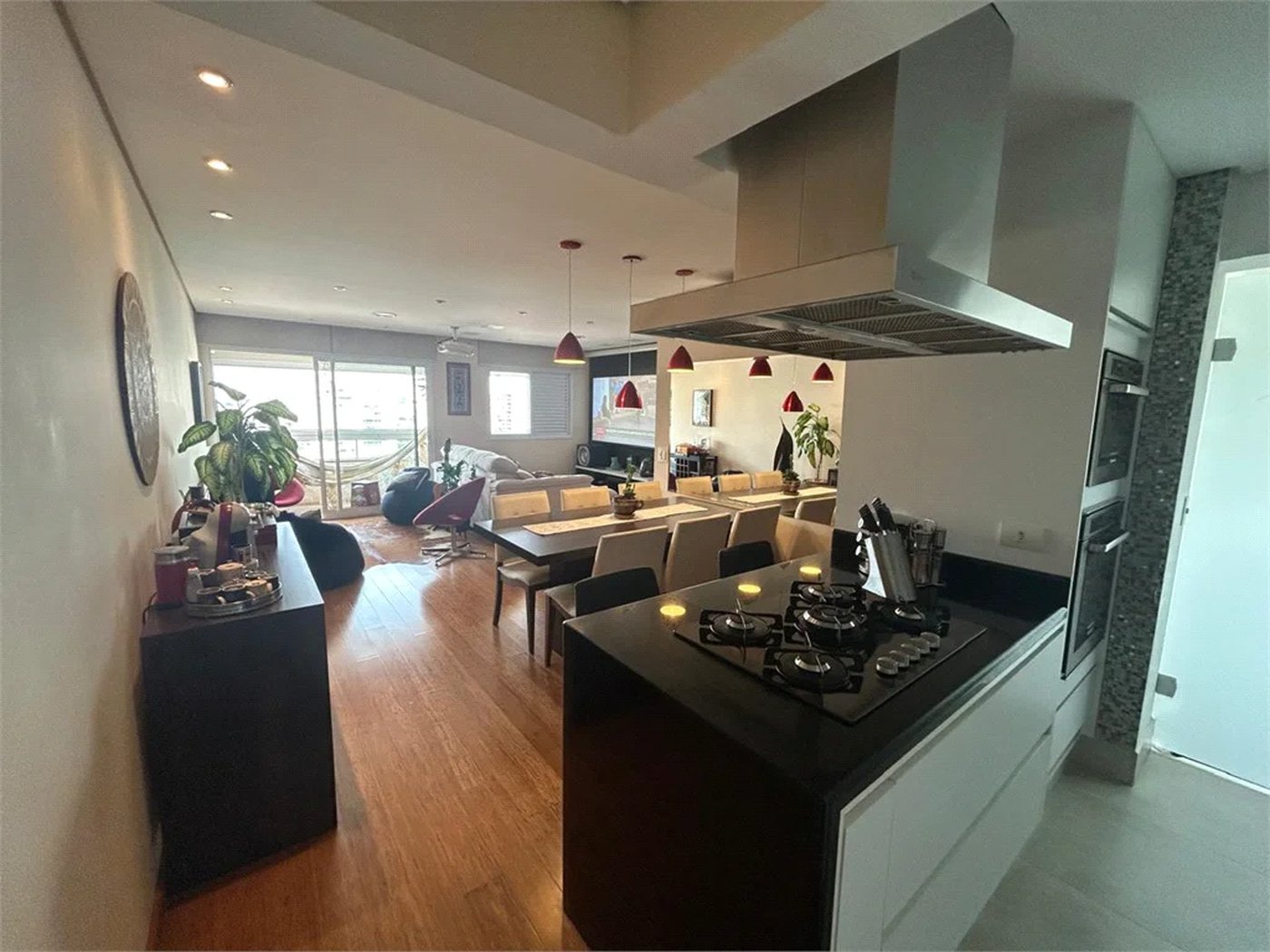 Apartamento à venda com 2 quartos, sendo 1 suíte,  em Vila Romana, São Paulo, SP