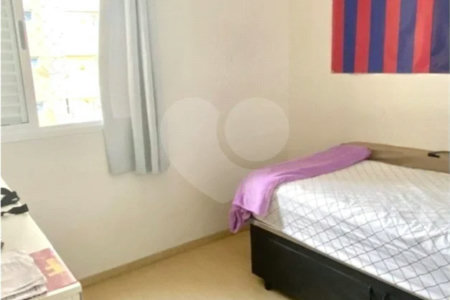 Apartamento á venda na Mooca de 89m² com 2 dormitórios, sendo 2 suítes e 2 vagas.