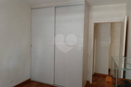 APARTAMENTO RESIDENCIAL EM VILA MARIANA