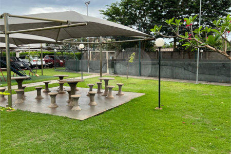 Apartamento no Condomínio Residencial Parque Romance.